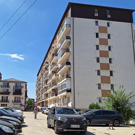Cazare Apartament 2 Camere Decomandat Militari Chiajna Zewnętrze zdjęcie
